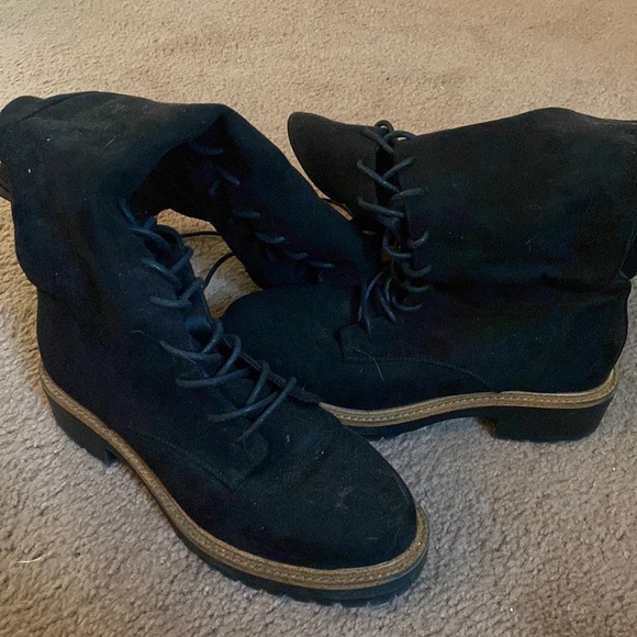 Tall Boots - Picture 1 of 4